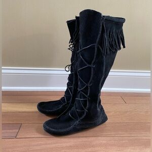 Minnetonka Front Lace Knee High Boots Moccasins Black Suede Leather Women’s 7